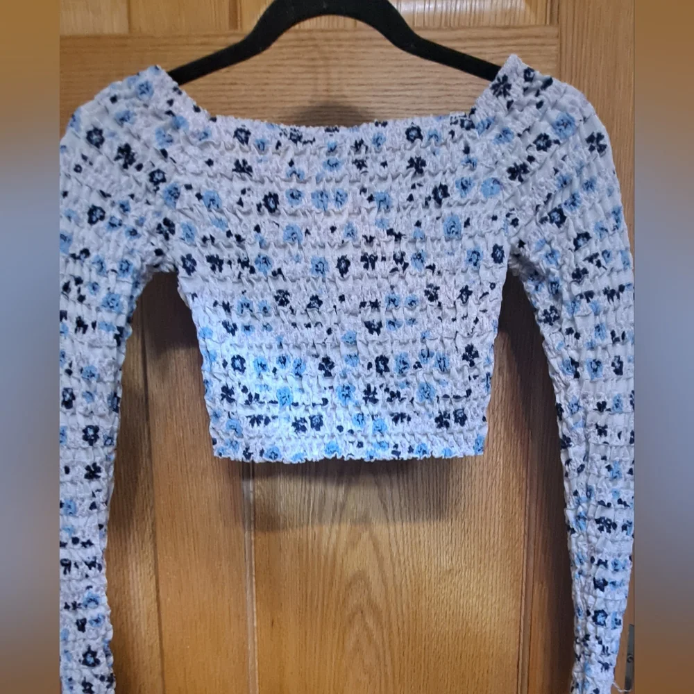 Zara Blue Floral Smocked Crop Top